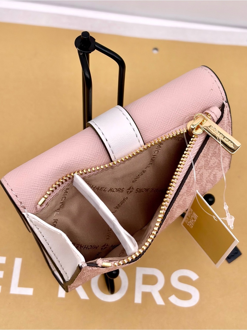 Michael Kors Blush Pink and White MK Signature Compact Wallet - Picture 9 of 16